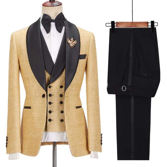 Quentino Golden Tuxedo